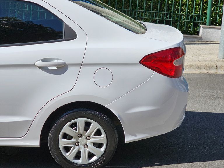 Ford Ka 1.0 SE/SE Plus TiVCT Flex 5p