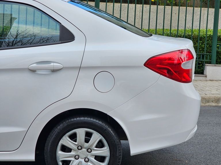 Ford Ka 1.0 SE/SE Plus TiVCT Flex 5p