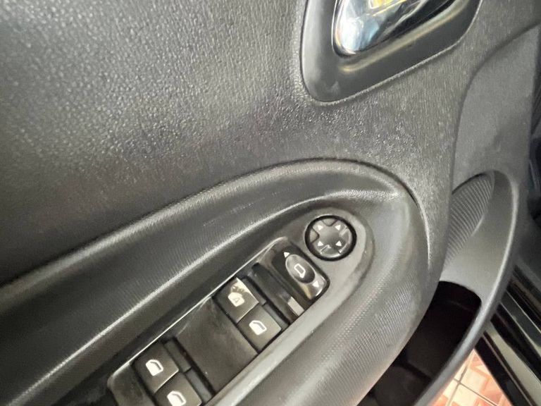 Citroën C3 Picasso GLX 1.5 Flex 8V 5p Mec.