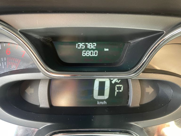 Renault CAPTUR Life 1.6 16V Flex 5p Aut.