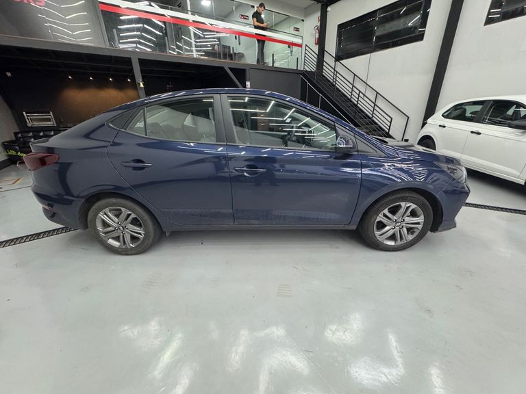 Hyundai HB20S Comfort Plus 1.0 TB Flex 12V Aut