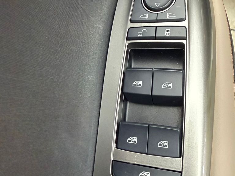 BYD Dolphin EV (Elétrico)