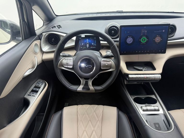 BYD Dolphin EV (Elétrico)