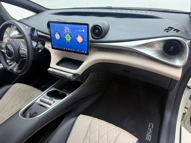 BYD Dolphin EV (Elétrico)