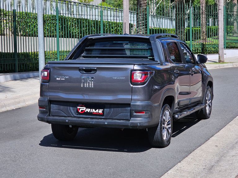 Fiat Strada Volcano 1.3 Flex 8V CD