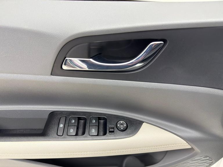 Hyundai HB20S Limited 1.0  Flex 12V Mec.