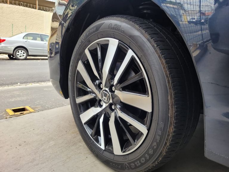 Honda CITY Sedan Touring 1.5 Flex 16V 4p Aut.