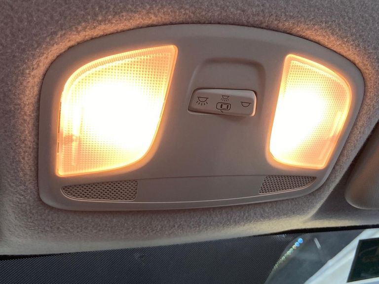 Hyundai HB20S Comfort Plus 1.0 Flex 12V Mec.