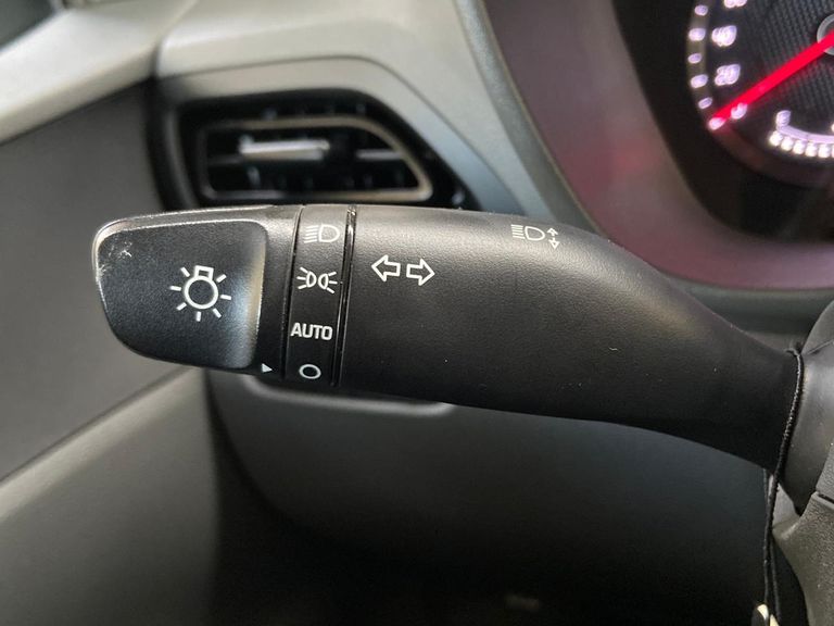 Hyundai HB20S Comfort Plus 1.0 Flex 12V Mec.