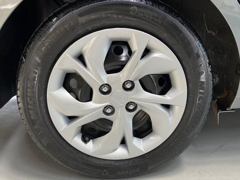 Hyundai HB20S Comfort Plus 1.0 Flex 12V Mec.