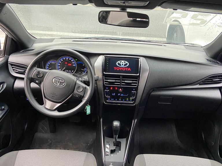 Toyota YARIS XL 1.5 Flex 16V 5p Aut.