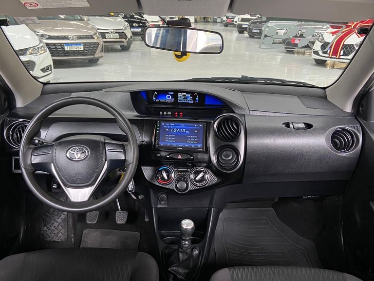 Toyota ETIOS X 1.3 Flex 16V 5p Mec.