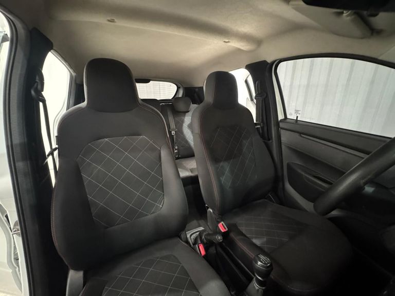 Renault KWID Zen 1.0 Flex 12V 5p Mec.