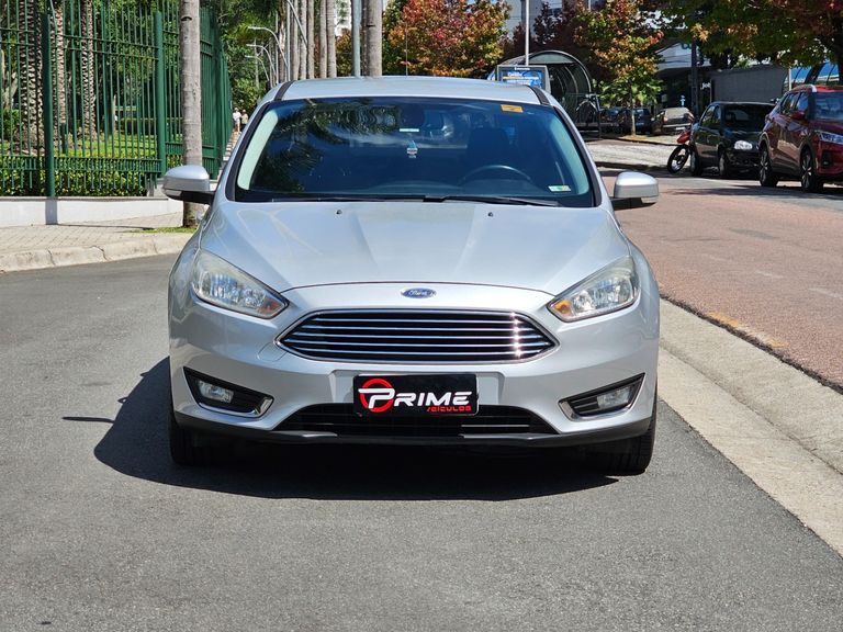 Ford Focus TITA/TITA Plus 2.0  Flex 5p Aut.