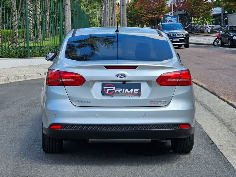 Ford Focus TITA/TITA Plus 2.0  Flex 5p Aut.