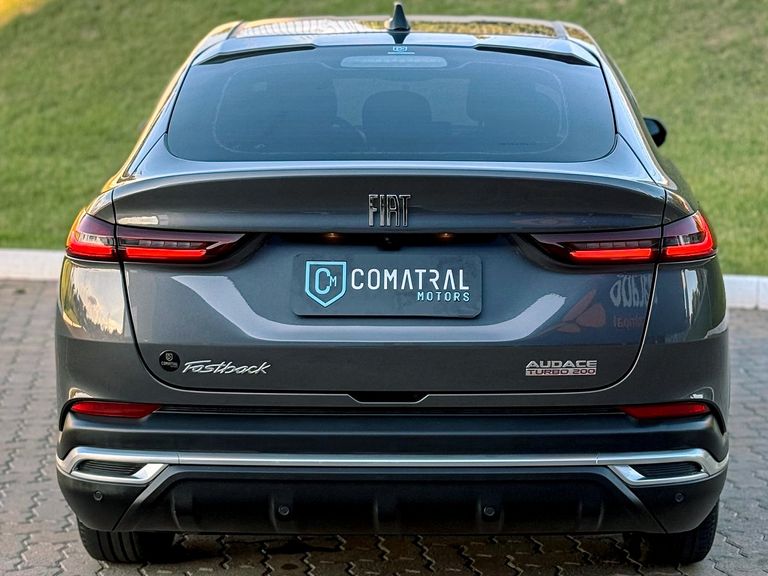 Fiat Fastback Audace 1.0 200 T. Flex Aut