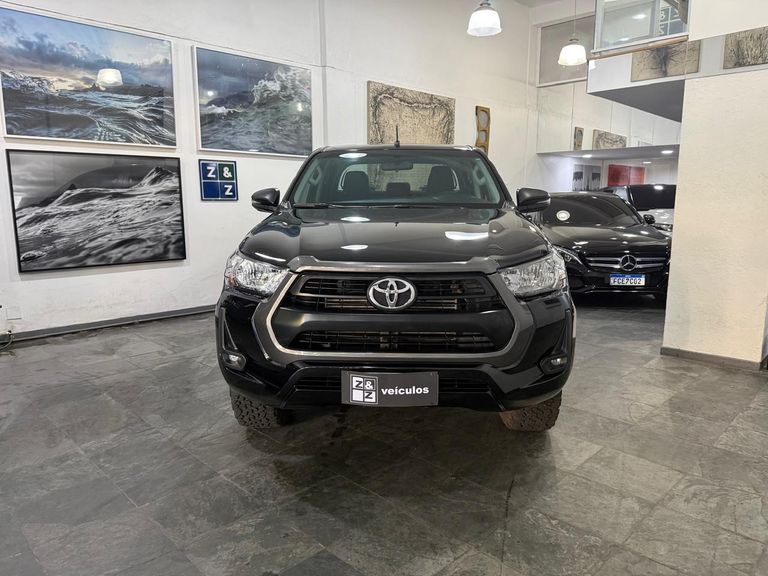 Toyota Hilux CD SR 4x4 2.8 TDI Diesel Aut.