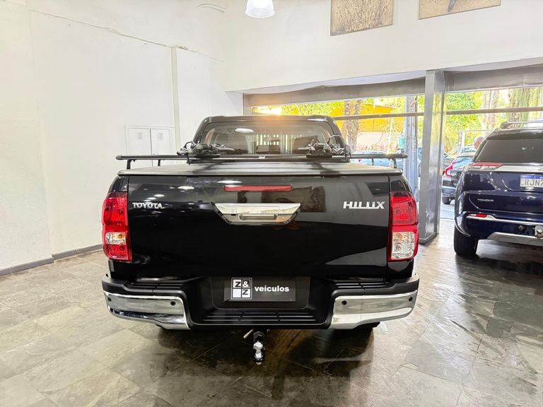 Toyota Hilux CD SR 4x4 2.8 TDI Diesel Aut.