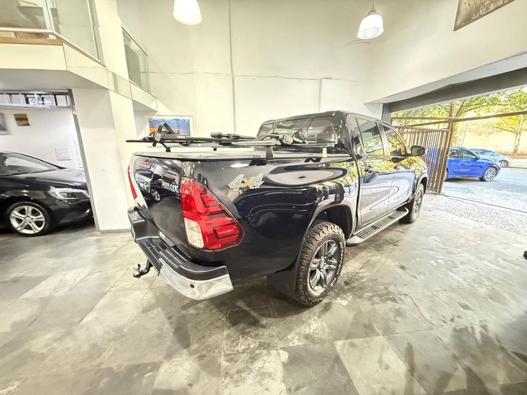 Toyota Hilux CD SR 4x4 2.8 TDI Diesel Aut.