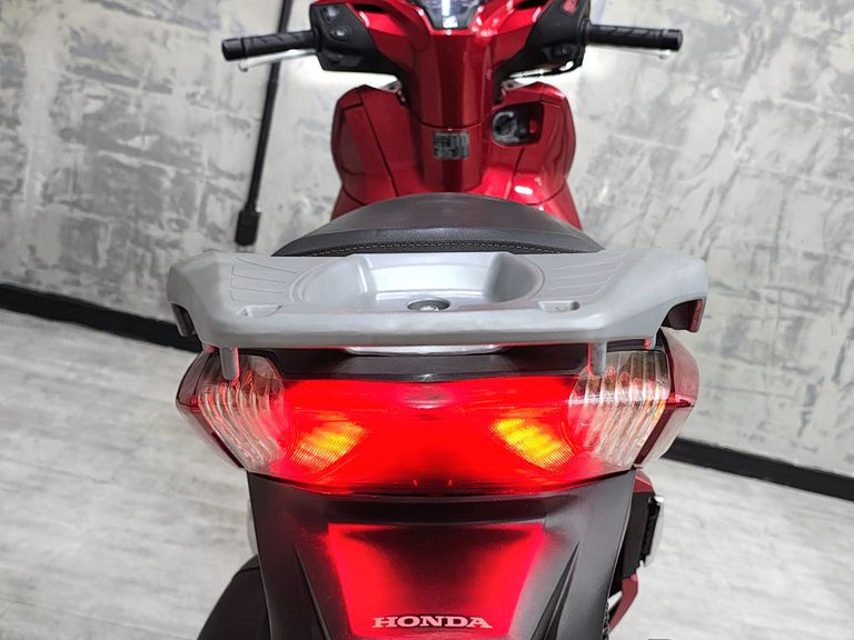 HONDA SH 300i
