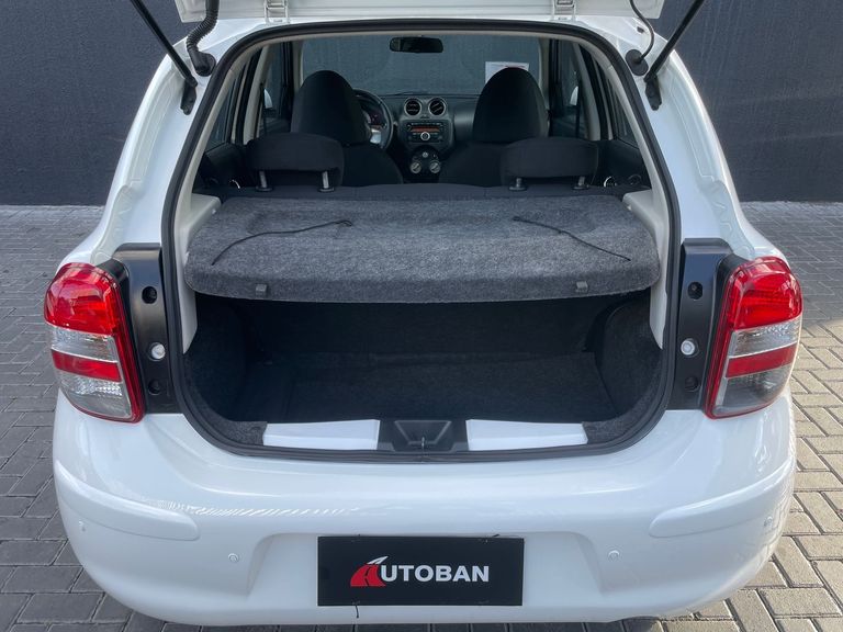 Nissan MARCH SV 1.6 16V Flex Fuel