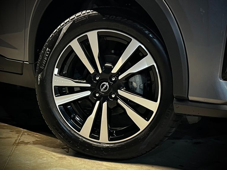 Nissan KICKS Play Sense 1.6 16V Flex Aut.