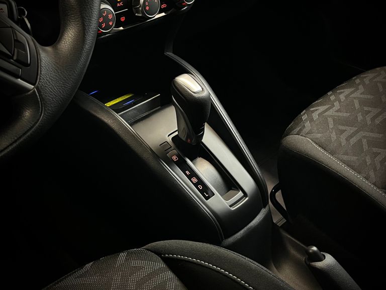 Nissan KICKS Play Sense 1.6 16V Flex Aut.