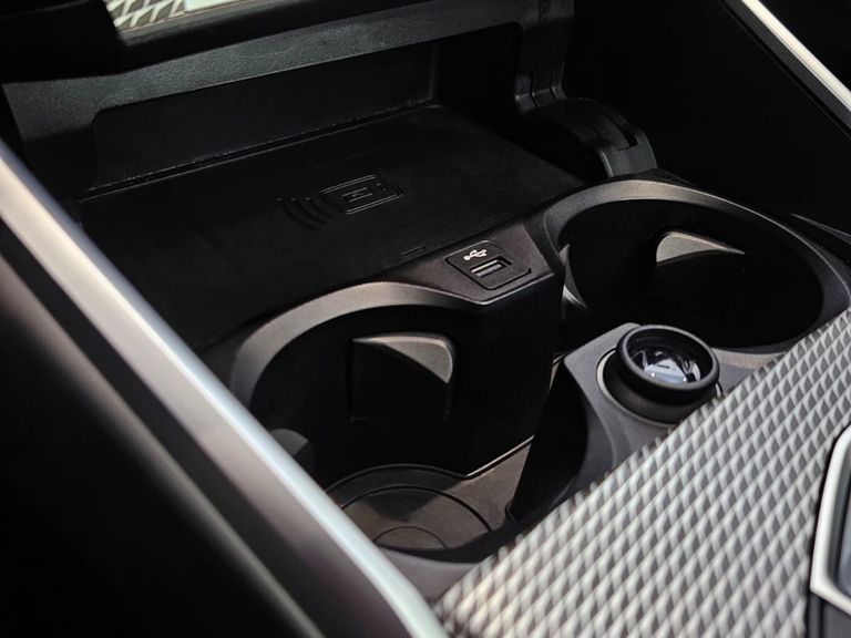 BMW 330e M Sport 2.0 Turbo Aut. (Híbrido)