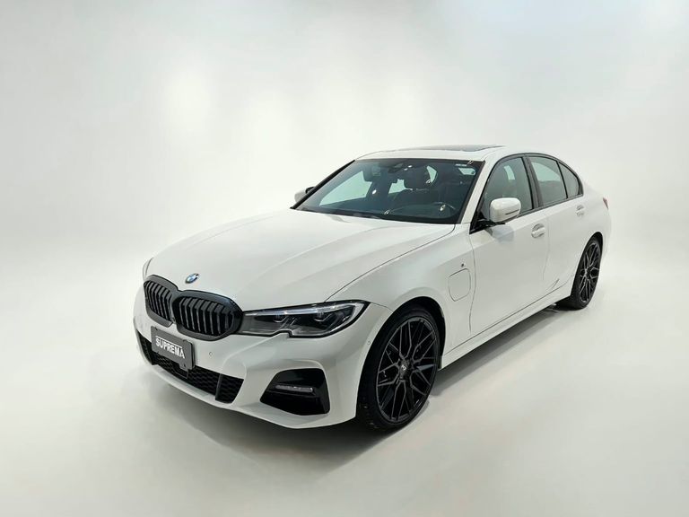 BMW 330e M Sport 2.0 Turbo Aut. (Híbrido)
