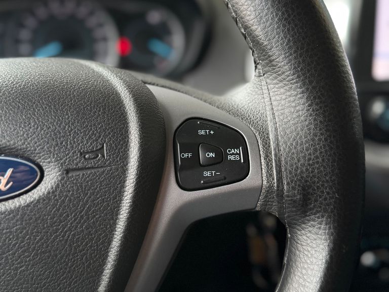 Ford Ka 1.5 SE Plus 12V Flex 5p Aut.