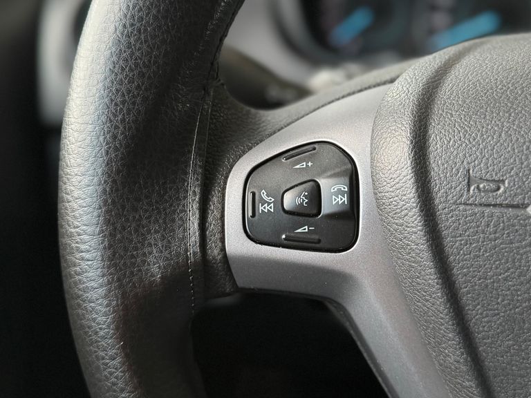 Ford Ka 1.5 SE Plus 12V Flex 5p Aut.