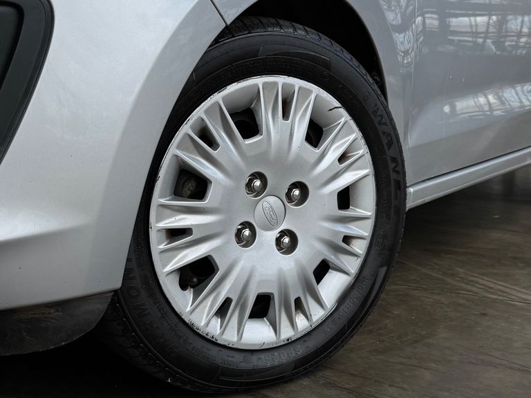 Ford Ka 1.5 SE Plus 12V Flex 5p Aut.