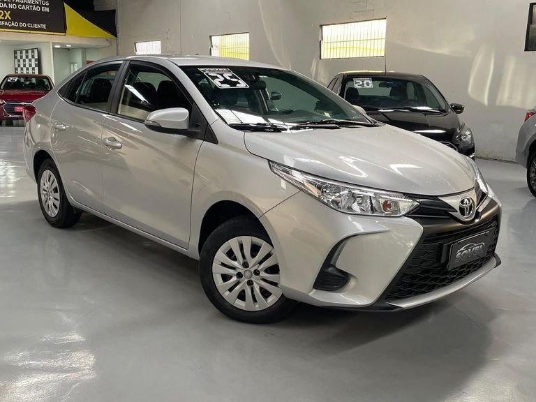Toyota YARIS XL Sedan 1.5 Flex 16V 4p Aut.