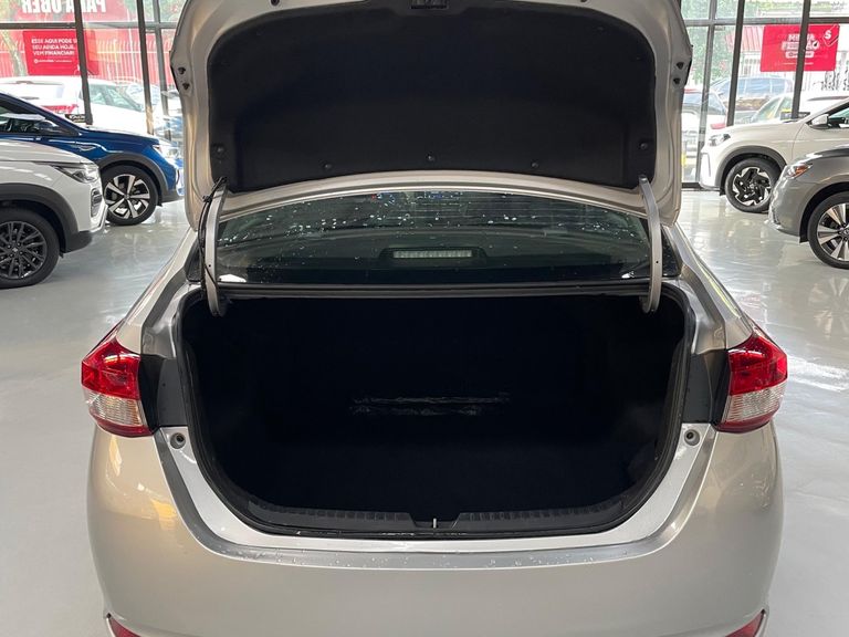 Toyota YARIS XL Sedan 1.5 Flex 16V 4p Aut.
