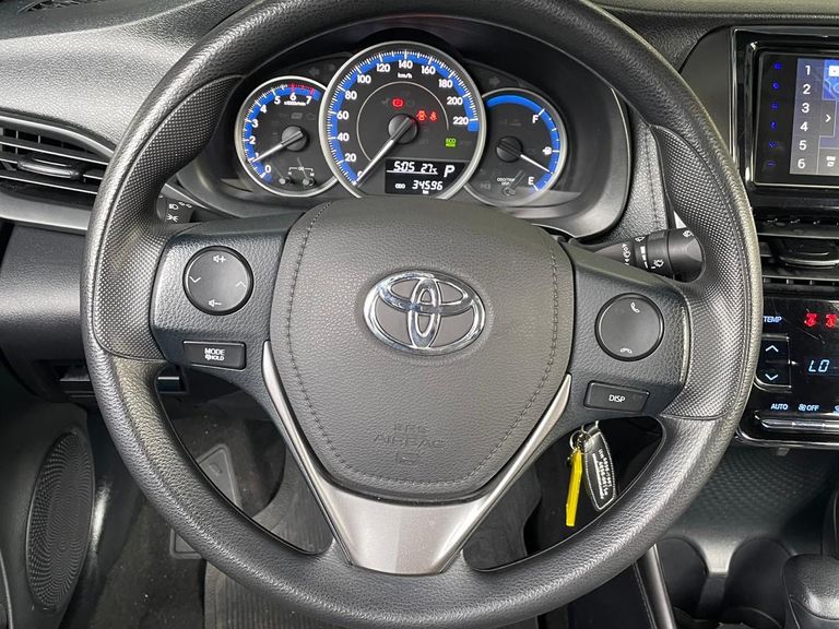 Toyota YARIS XL Sedan 1.5 Flex 16V 4p Aut.
