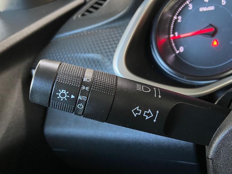 Chevrolet ONIX HATCH LT 1.0 12V Flex 5p Mec.