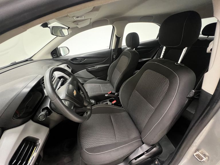 Chevrolet ONIX HATCH Joy 1.0 8V Flex 5p Mec.