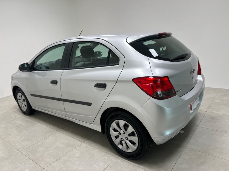 Chevrolet ONIX HATCH Joy 1.0 8V Flex 5p Mec.
