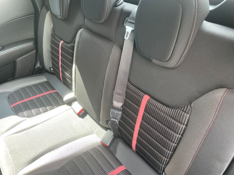 Fiat Toro Freedom 1.8 16V Flex Aut.