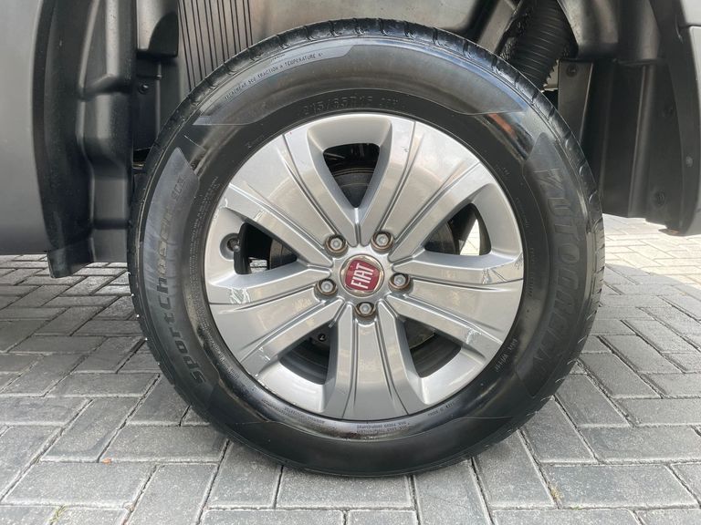 Fiat Toro Freedom 1.8 16V Flex Aut.