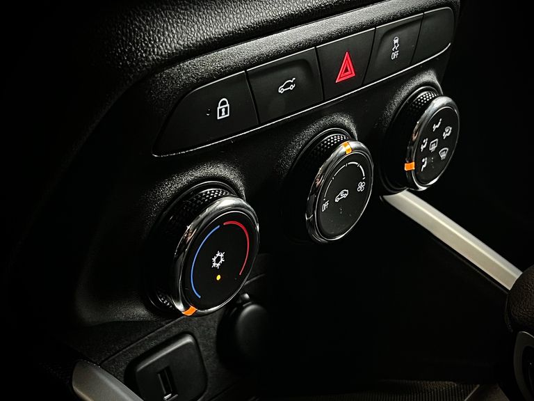 Chevrolet ONIX SEDAN Plus LTZ 1.0 12V TB Flex Aut.