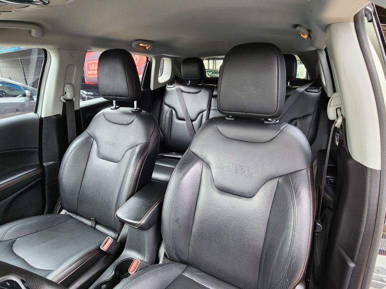 Jeep COMPASS LONGITUDE 2.0 4x2 Flex 16V Aut.