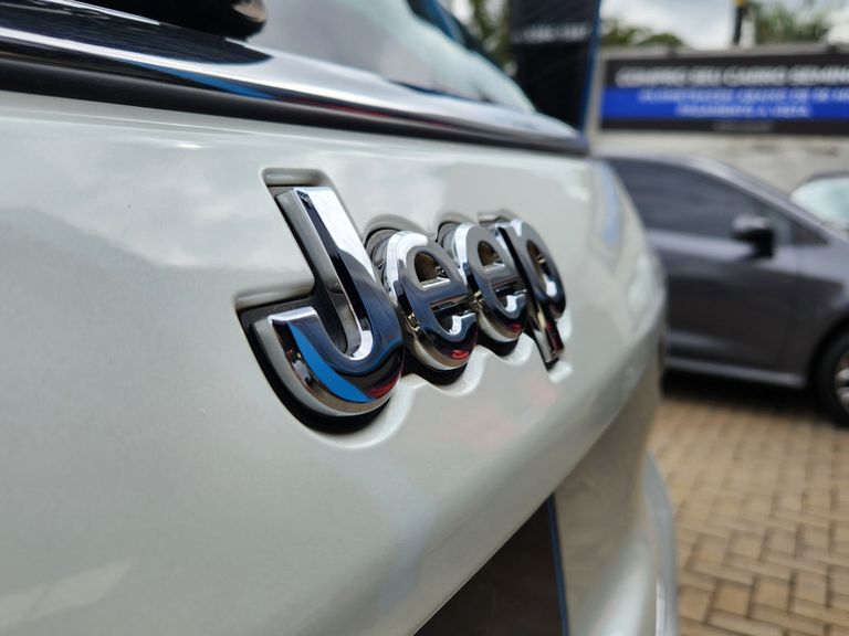 Jeep COMPASS LONGITUDE 2.0 4x2 Flex 16V Aut.