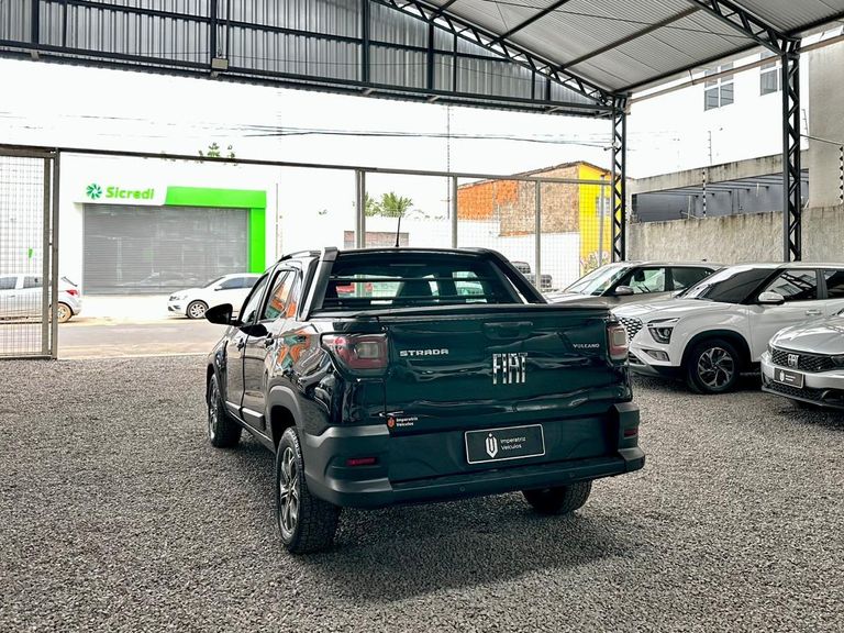 Fiat Strada Volcano 1.3 Flex 8V CD