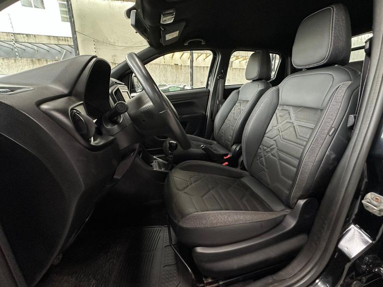 Fiat Strada Volcano 1.3 Flex 8V CD