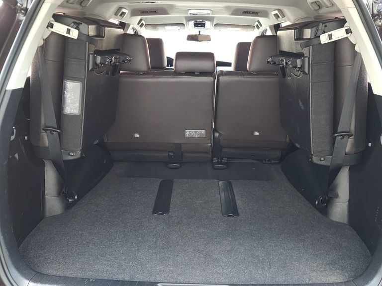 Toyota Hilux SW4 SRX 4x4 2.8 TDI 16V Dies. Aut.