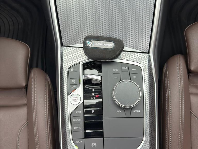 BMW 320iA 2.0 TB M Sport A.Flex/M.Sport 4p