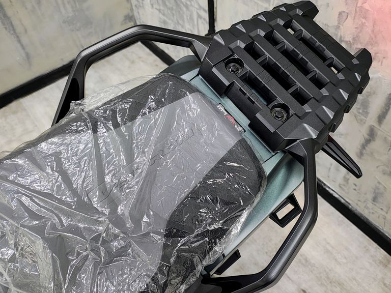 SUZUKI DL 1050 V-STROM 