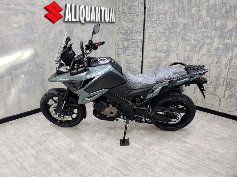 SUZUKI DL 1050 V-STROM 