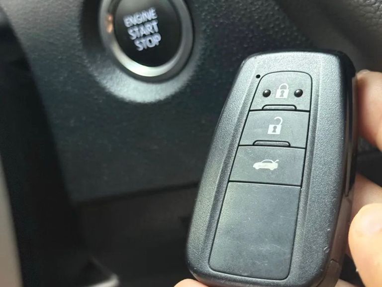 Toyota Corolla XEi 2.0 Flex 16V Aut.